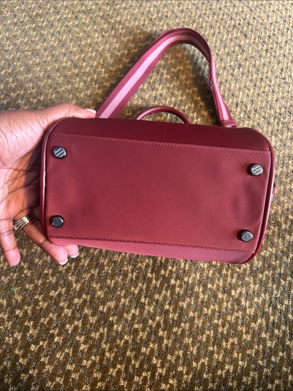 Lululemon Wine Burgundy Structured Bowler Crossbody Tote Bag - Picture 2 of 10